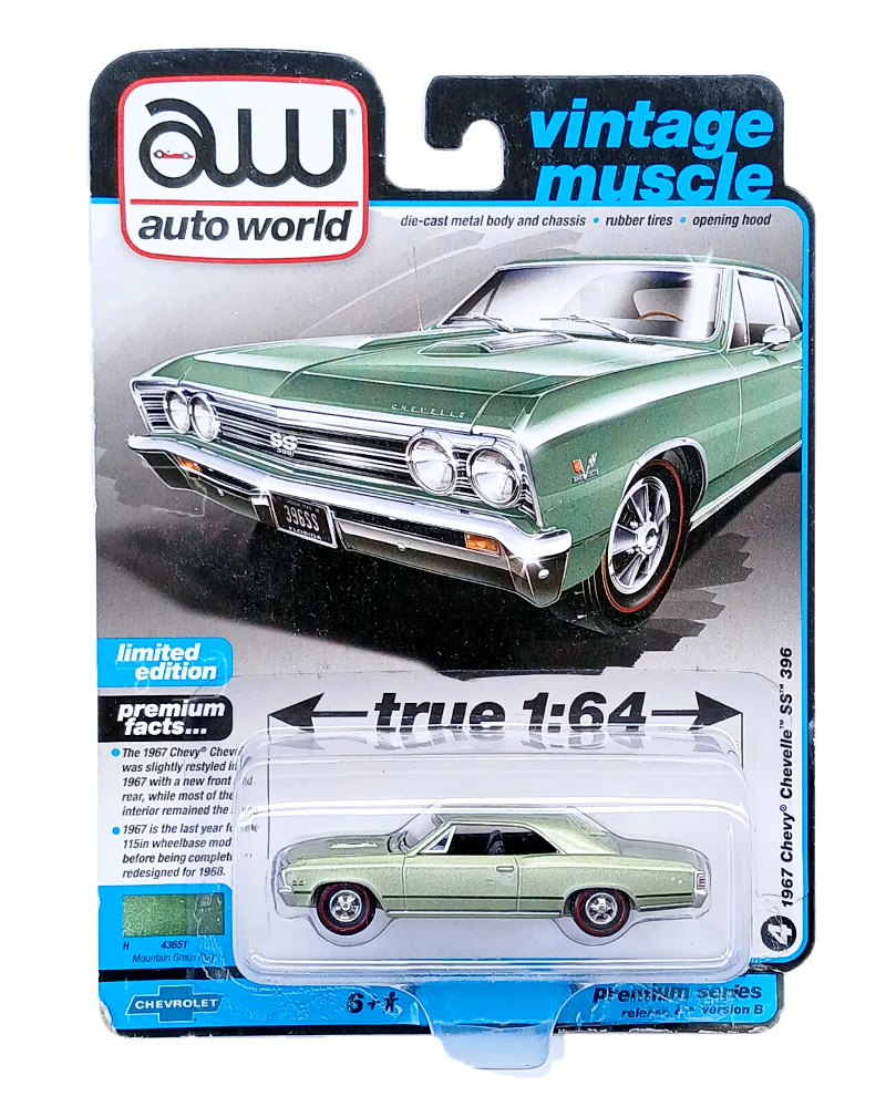 EXCLUSIVES Auto World Limited Edition Vintage Muscle 1967 Chevy Chevelle SS 396 - Green