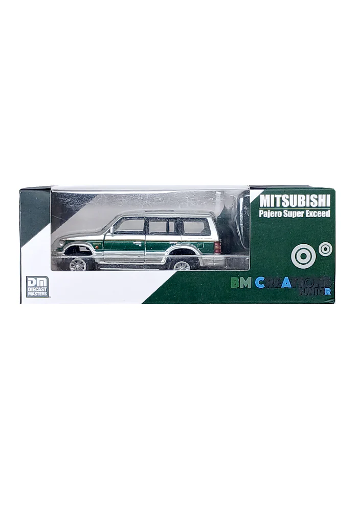 Exclusives BMC Mitsubishi Pajero Super Exceed - Silver / Green (Scale 1:64)