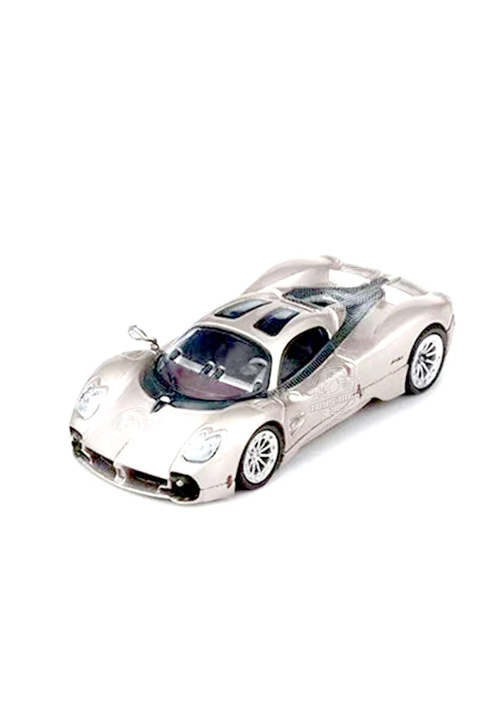 EXCLUSIVES CCA Modern Dream Pagani Utopia - Beige (Scale 1:64)