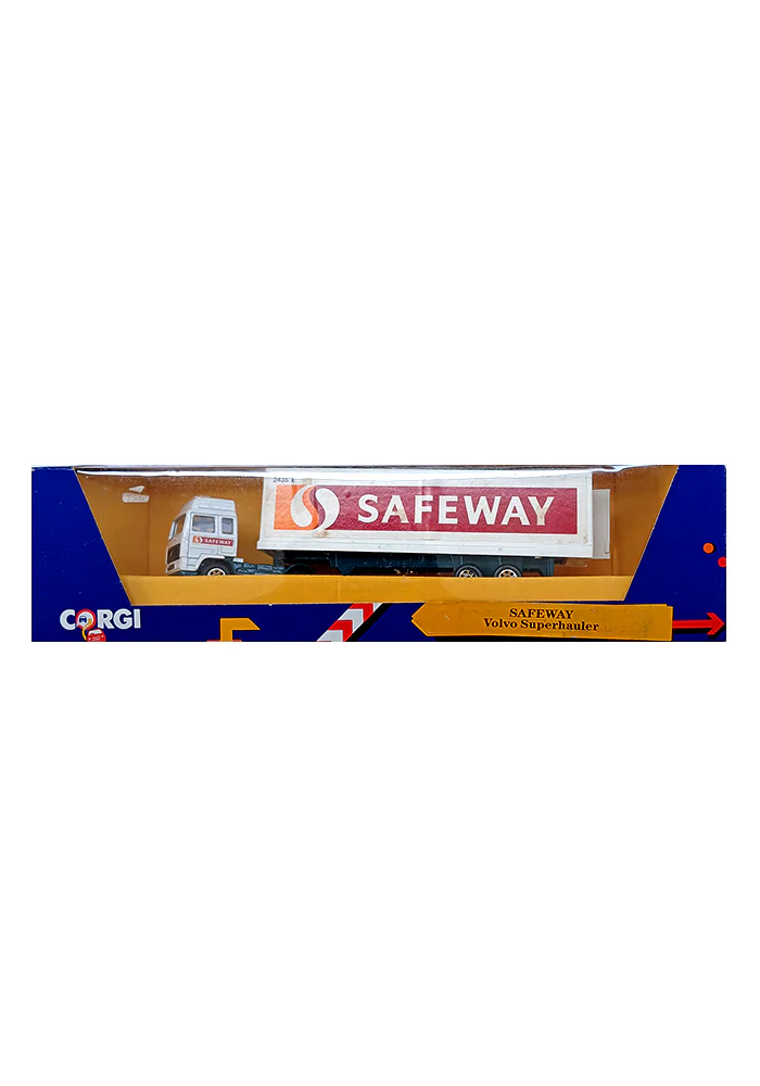 EXCLUSIVES Corgi UK Motoring Memories Safeway Volvo Superhauler - White / Red (Scale 1:43)