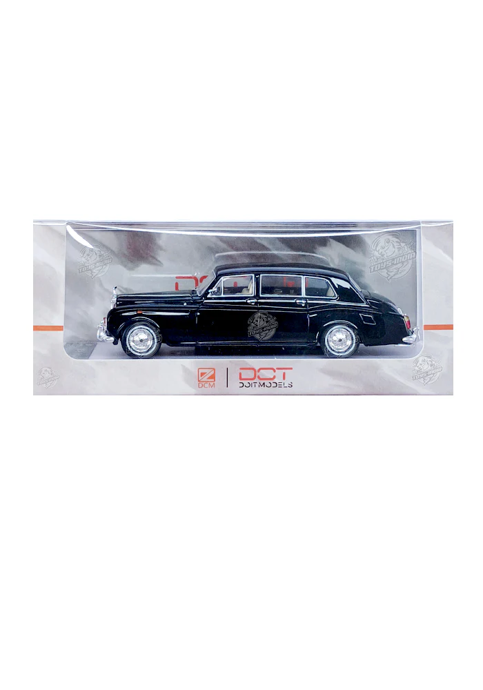 EXCLUSIVES Dot Model Rolls-Royce Phantom VI - Black (Scale 1:64)
