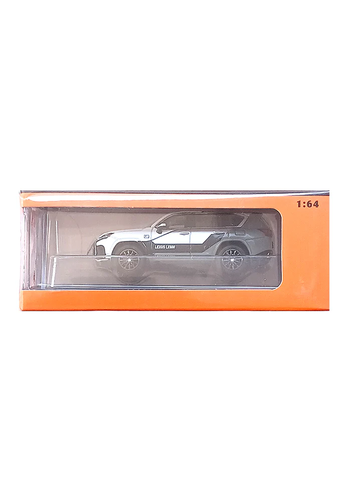 EXCLUSIVES GCD 2021 Lexus LX600 F Sport - White / Grey (Scale 1:64) - Image 4