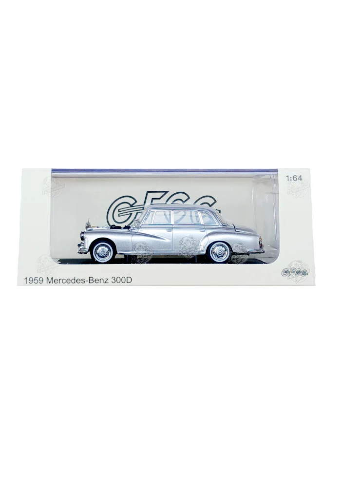 EXCLUSIVES GFCC Toys 1959 Mercedes-Benz 300D - Silver (Scale 1:64)
