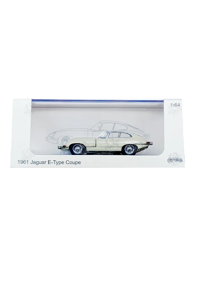 EXCLUSIVES GFCC Toys 1961 Jaguar E-Type Coupe - Beige (Scale 1:64)