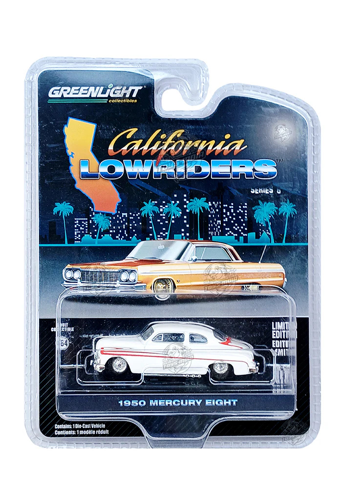 EXCLUSIVES Greenlight Collectibles California Lowriders 1950 Mercury Eight - White (Scale 1:64)