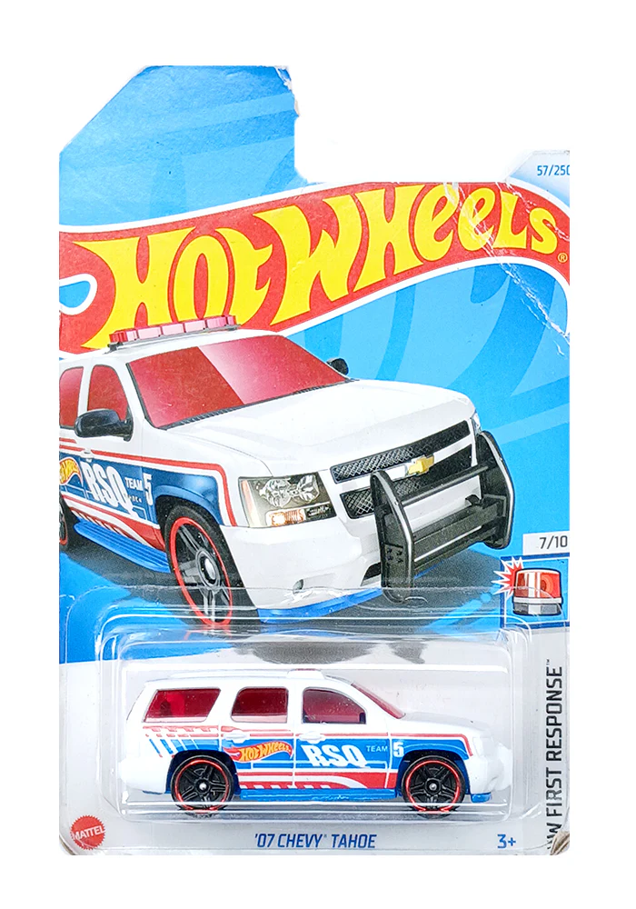 EXCLUSIVES Hot Wheels '07 Chevy Tahoe - White / Blue - 2021 Card (Card Damage / Car in Excellent Condition) (With Protector Case) - Image 3