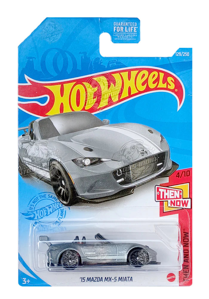 EXCLUSIVES Hot Wheels '15 Mazda MX-5 Miata - Grey - 2020 Card (With Protector Case)