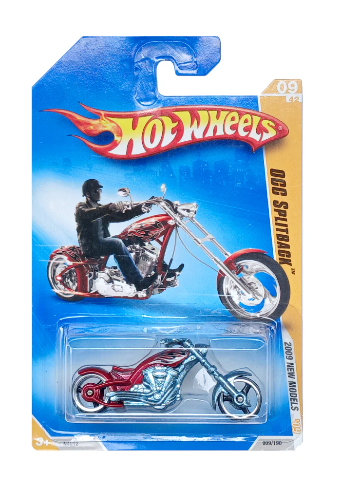 EXCLUSIVES Hot Wheels 2009 New Models OCC Splitback - Red / Silver - 2008 Card (With Protector Case)