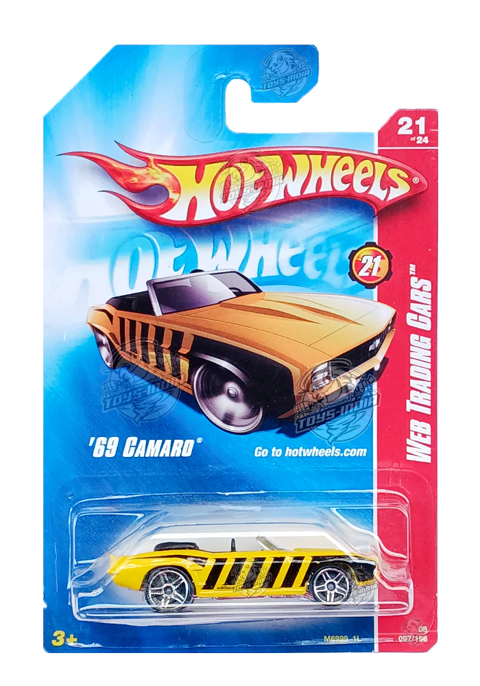 EXCLUSIVES Hot Wheels '69 Camaro - Yellow - 2007 Card (With Protector Case)