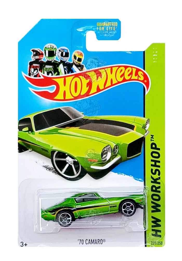 EXCLUSIVES Hot Wheels '70 Camaro - Green / Black - 2013 Card (With Protector Case)