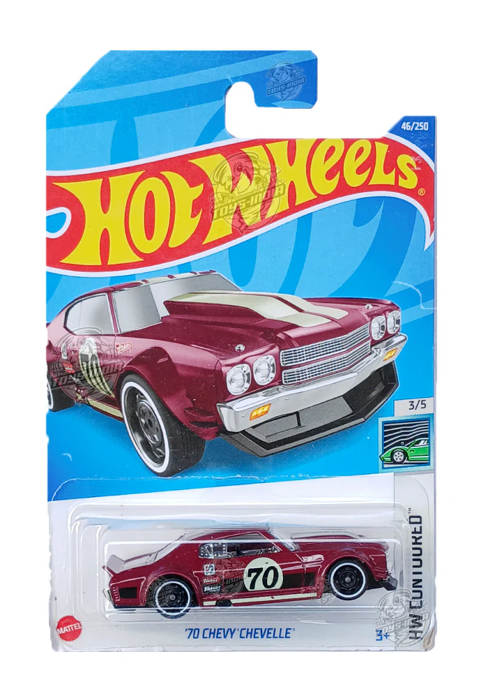 EXCLUSIVES Hot Wheels '70 Chevy Chevelle - Red - 2021 Card (With Protector Case)