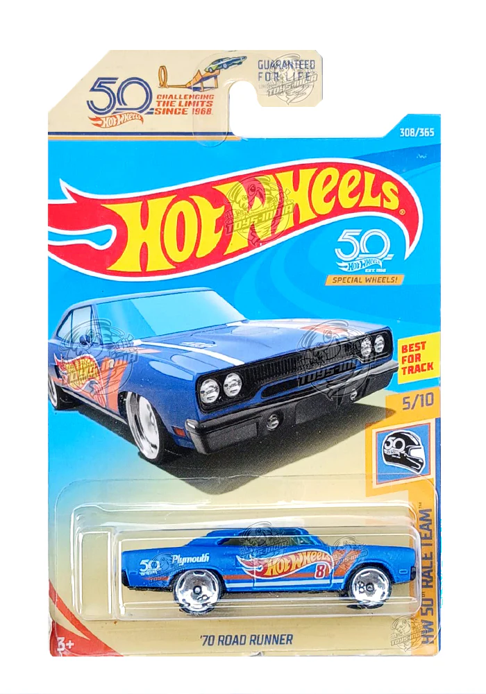 EXCLUSIVES Hot Wheels '70 Road Runner - Blue - 2017 Card (With Protector Case)
