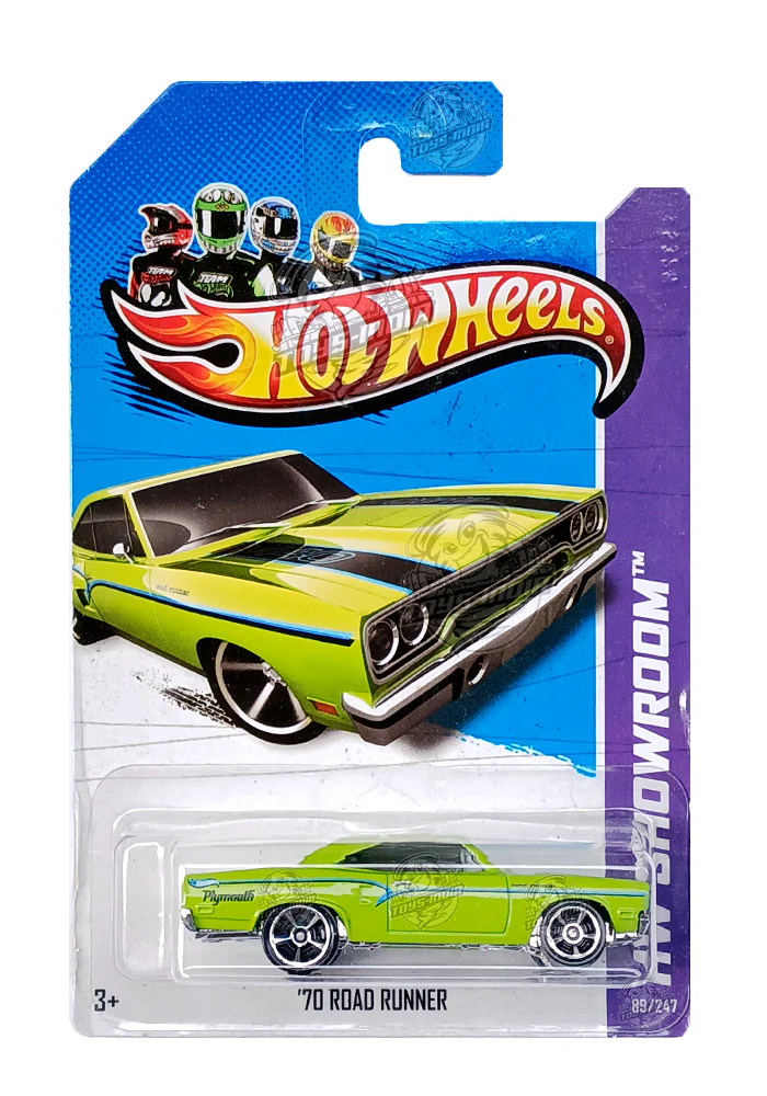 EXCLUSIVES Hot Wheels '70 Road Runner - Green - 2012 Card (With Protector Case)