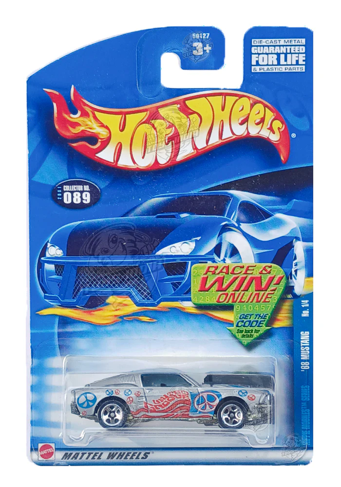 EXCLUSIVES Hot Wheels '88 Mustang - Silver / Red - 2001 Card (With Protector Case)