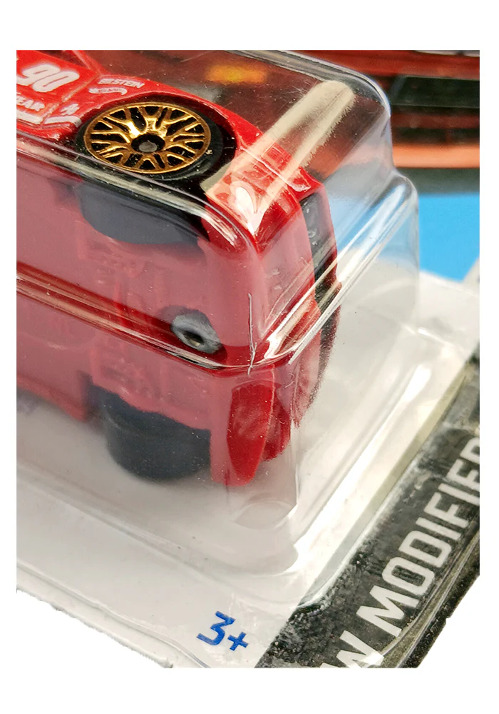 EXCLUSIVES Hot Wheels BMW M3 Wagon - Red - 2021 Card (Creased Card / Car in Excellent Condition) (With Protector Case) - Image 2