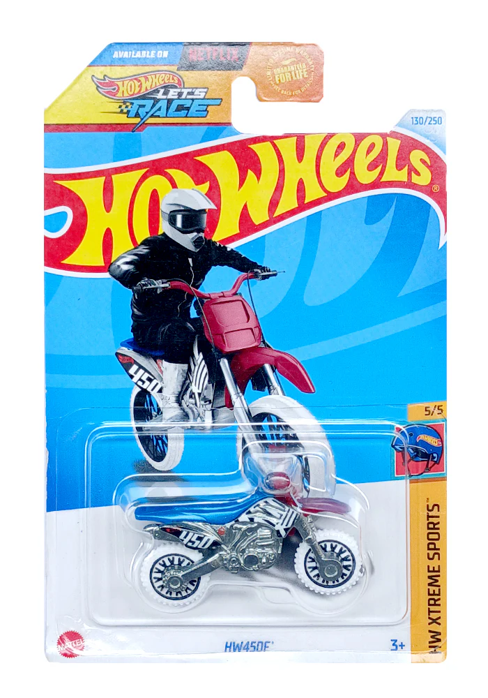 EXCLUSIVES Hot Wheels HW450F - White / Red - 2021 Card (With Protector Case)