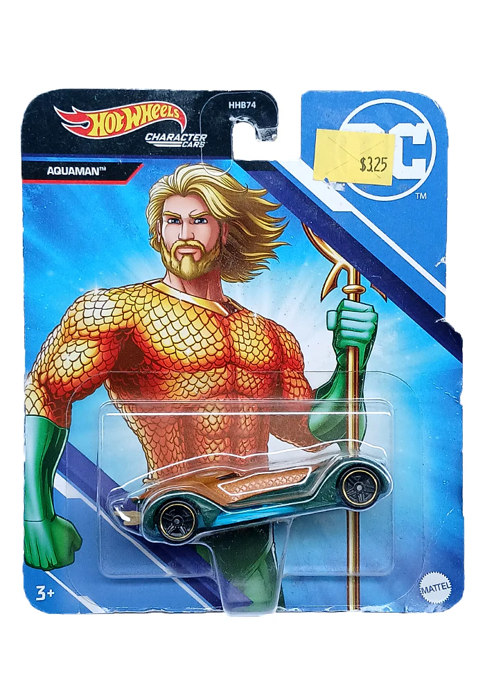 EXCLUSIVES Hot Wheels Premium DC Comics Aquaman - Green / Yellow - 2021 Card (Creased Card / Car in Excellent Condition)