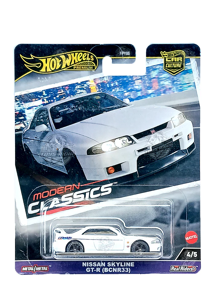 EXCLUSIVES Hot Wheels Premium Modern Classics Nissan Skyline GT-R (BCNR33) - White - 2024 Card