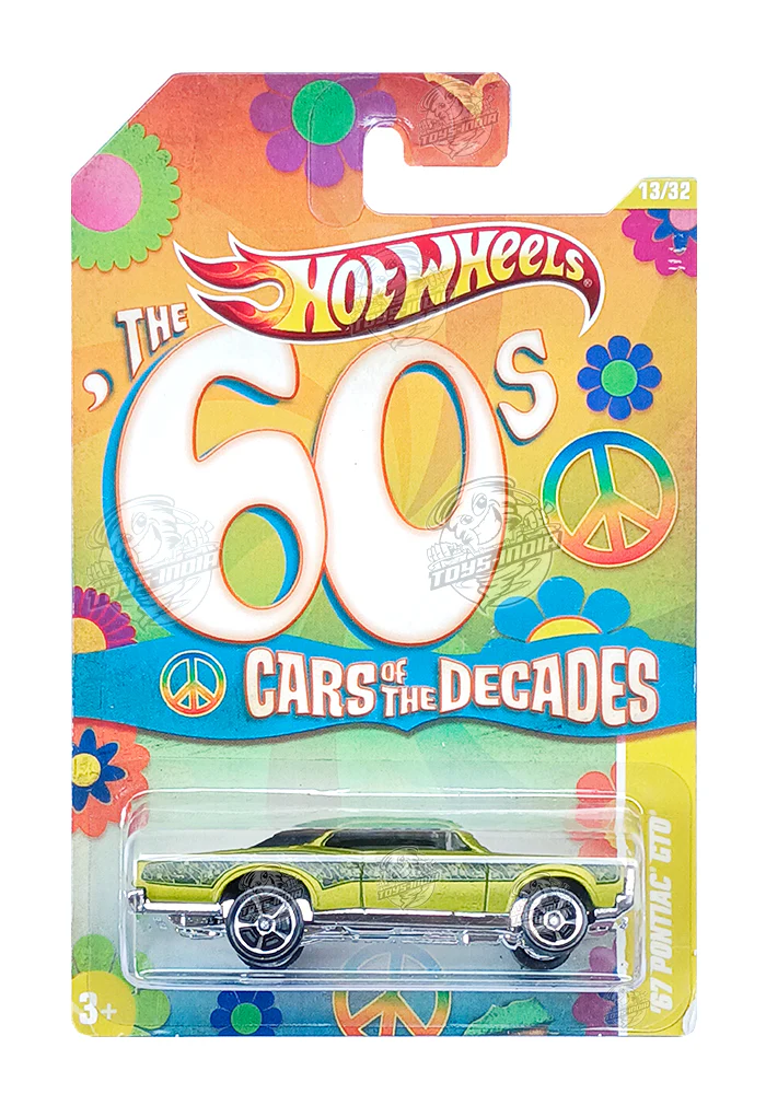 EXCLUSIVES Hot Wheels Premium The 60's Cars of the Decades '67 Pontiac GTO - Green - 2010 Card (With Protector Case)