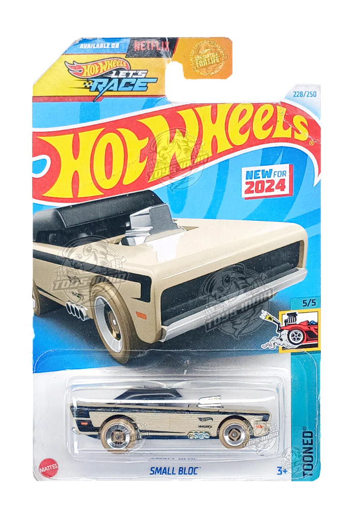 EXCLUSIVES Hot Wheels Small Block - Beige / Black - 2021 Card (Creased Card / Car in Excellent Condition) (With Protector Case)