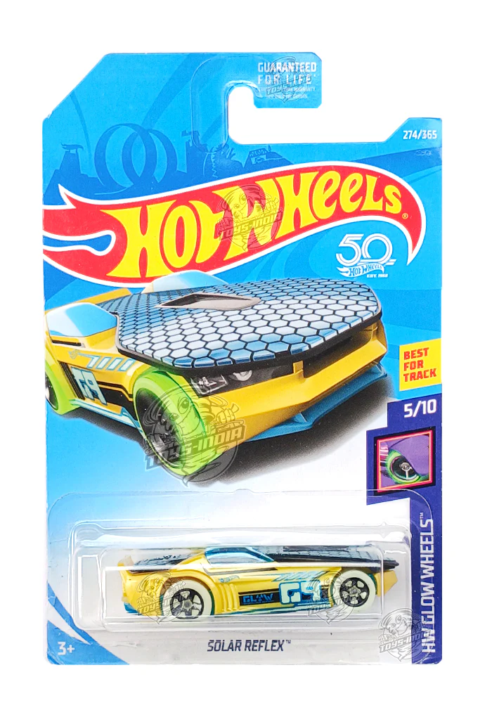 EXCLUSIVES Hot Wheels Solar Reflex Yellow / Green - 2017 Card (With Protector Case)