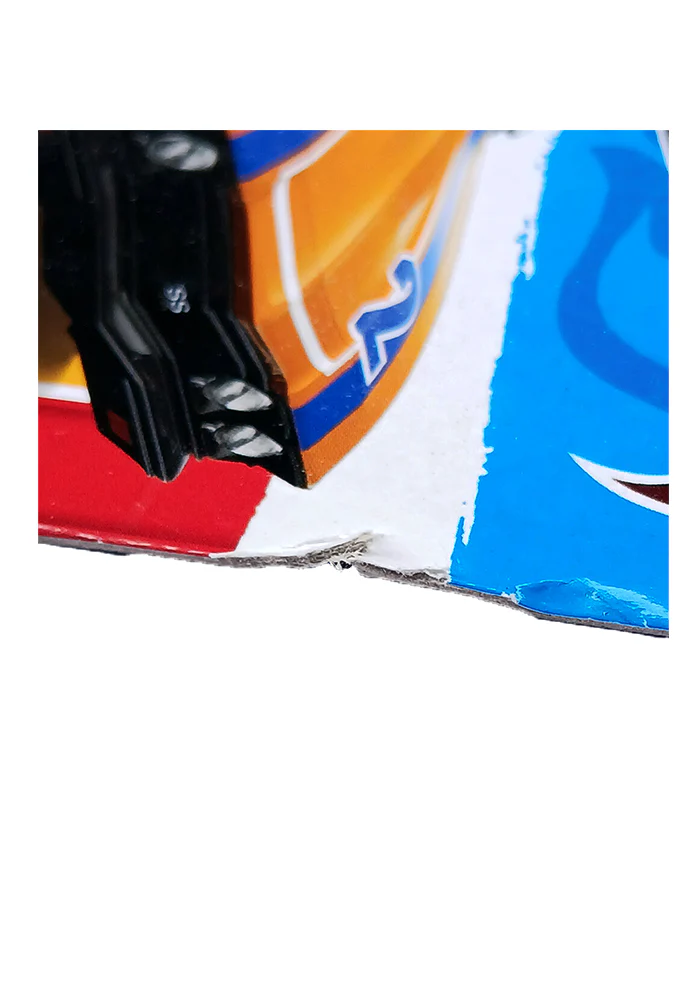 EXCLUSIVES Hot Wheels Thrill Racers '68 EL Camino - Orange - 2011 Card (Blister Damage / Car in Excellent Condition) (With Protector Case) - Image 3