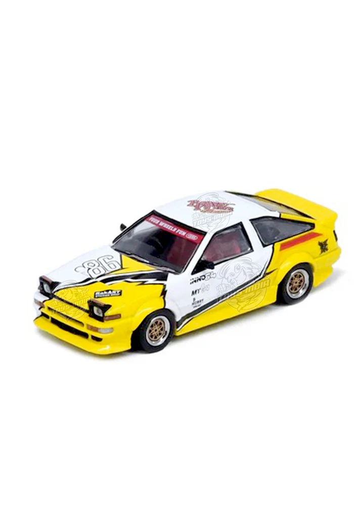 EXCLUSIVES Inno64 Toyota Sprinter Trueno AE86 - Yellow / White (Scale 1:64)