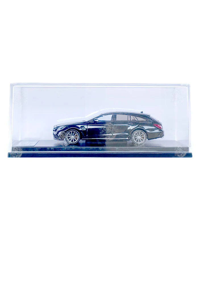 EXCLUSIVES King Model Mercedes-Benz CLS63 AMG - Black (Scale 1:64) - Image 4