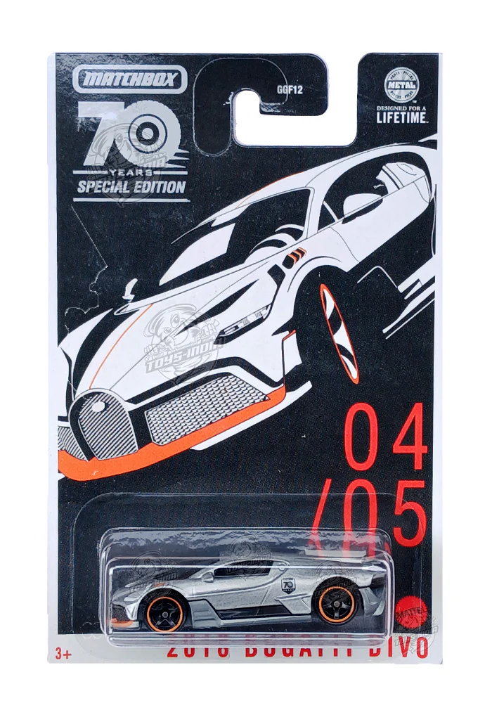 EXCLUSIVES Matchbox 2018 Bugatti Divo - Grey / Orange - 2022 Card (With Protector Case)