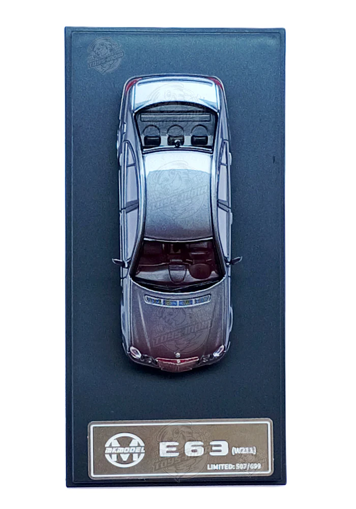 EXCLUSIVES MK Models Mercedes-Benz E63 W211 - Grey (Scale 1:43) - Image 2