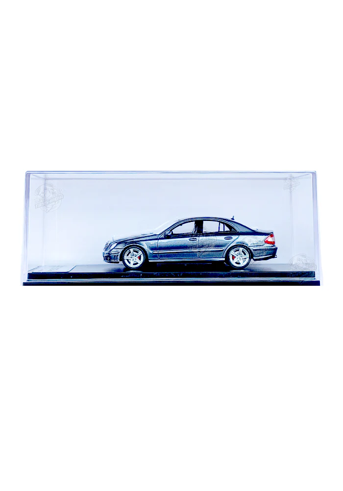 EXCLUSIVES MK Models Mercedes-Benz E63 W211 - Grey (Scale 1:43) - Image 3