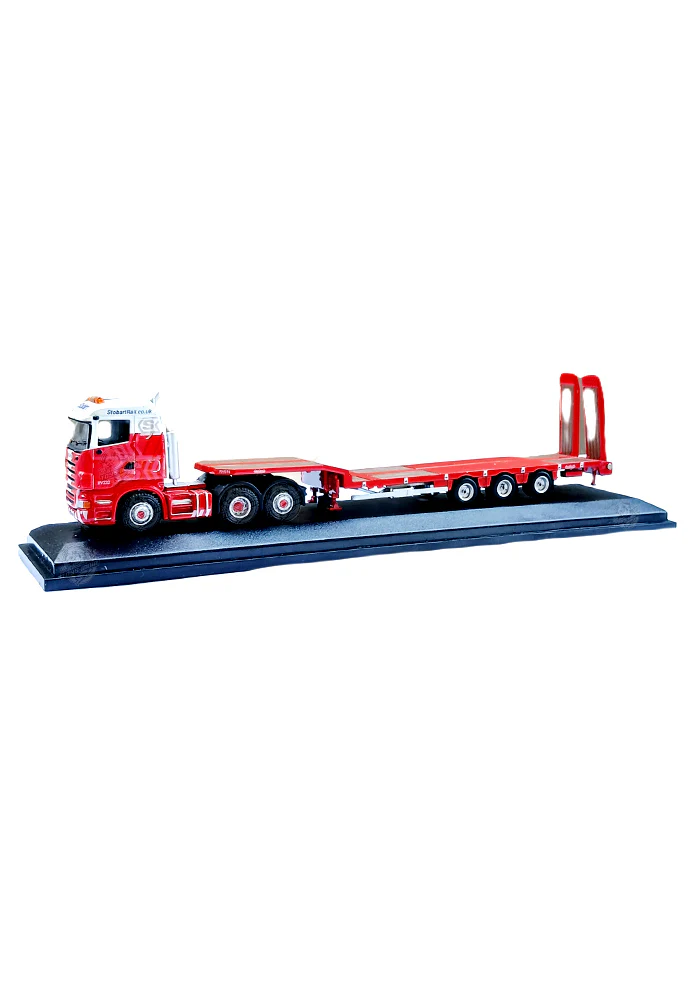 EXCLUSIVES Oxford Stobart Heavy Haulage Truck - Red / White (Scale 1:76) (Slight crack on the display box)