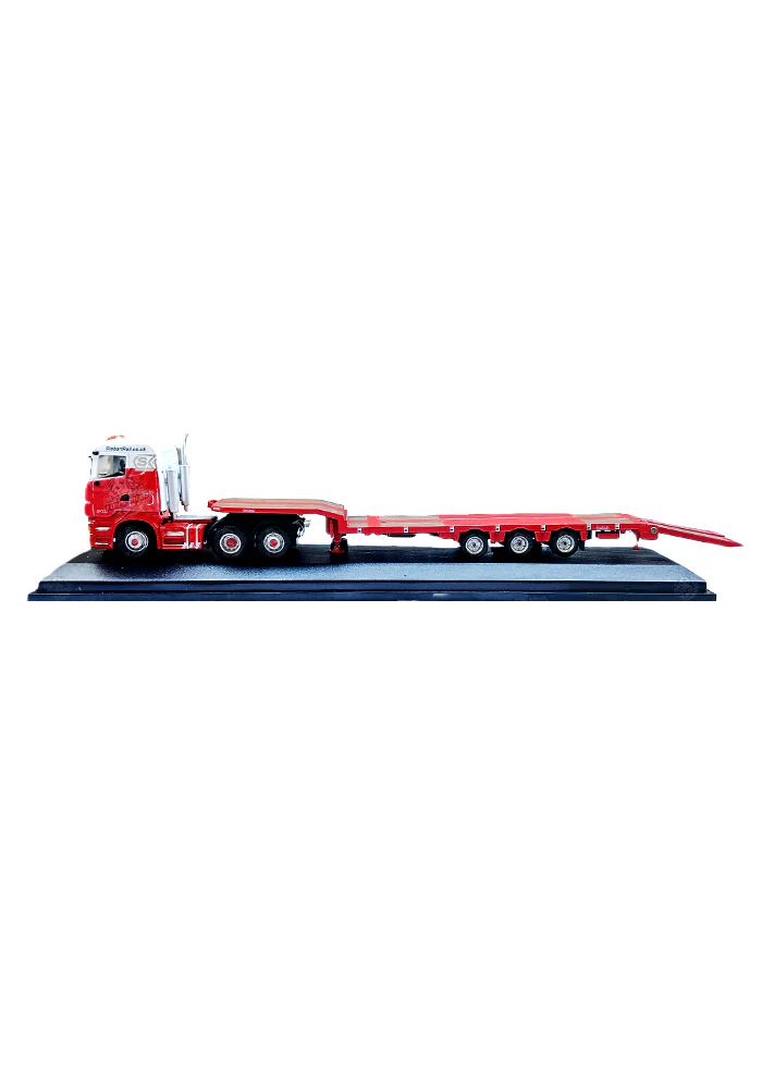 EXCLUSIVES Oxford Stobart Heavy Haulage Truck - Red / White (Scale 1:76) (Slight crack on the display box) - Image 2