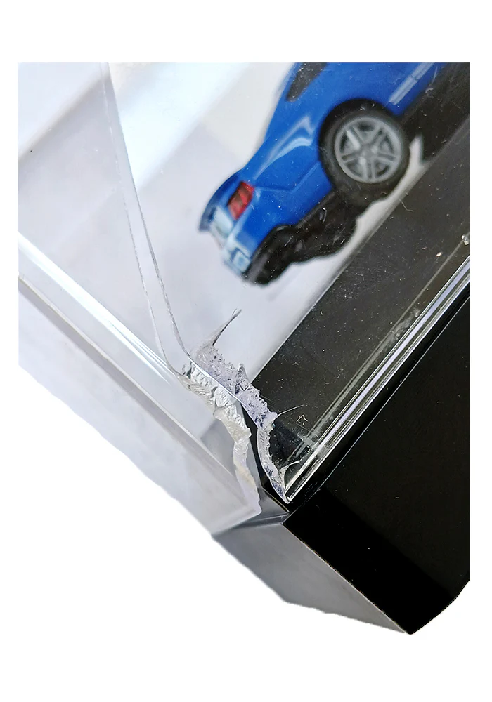 EXCLUSIVES TC R/C Ford Mustang Shelby GT500 - Blue / White (With Remote Control) (Outer Box Damage / Car in Excellent Condition) (Scale 1:60) - Image 4
