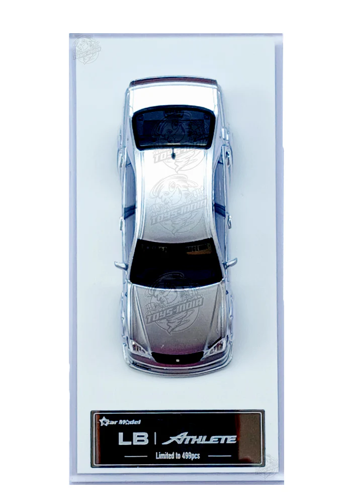 EXCLUSIVES Star Models Toyota Crown S180 Athlete LB - Silver (Scale 1:64) - Image 4