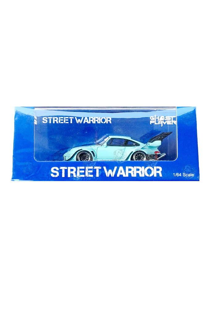 EXCLUSIVES Street Warrior RAUH-Welt Begriff - Green (Scale 1:64)