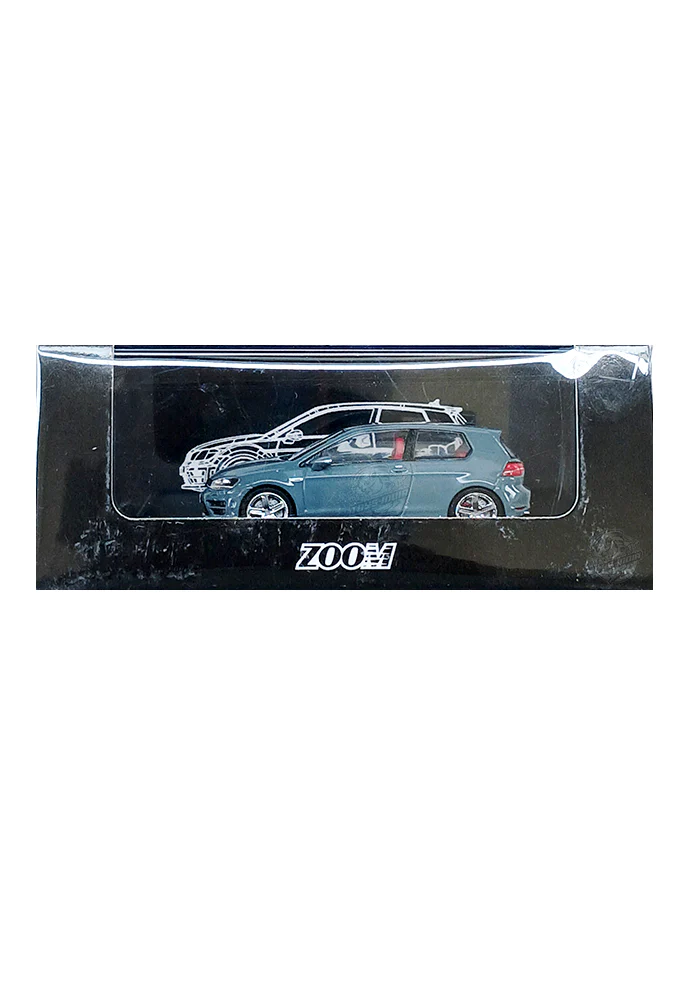 EXCLUSIVES Zoom Volkswagen Golf VII R - Light Blue (Scale 1:64)