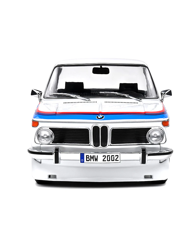 Solido BMW 2002 Tii - White - 2024 (Scale 1:18) - Image 4